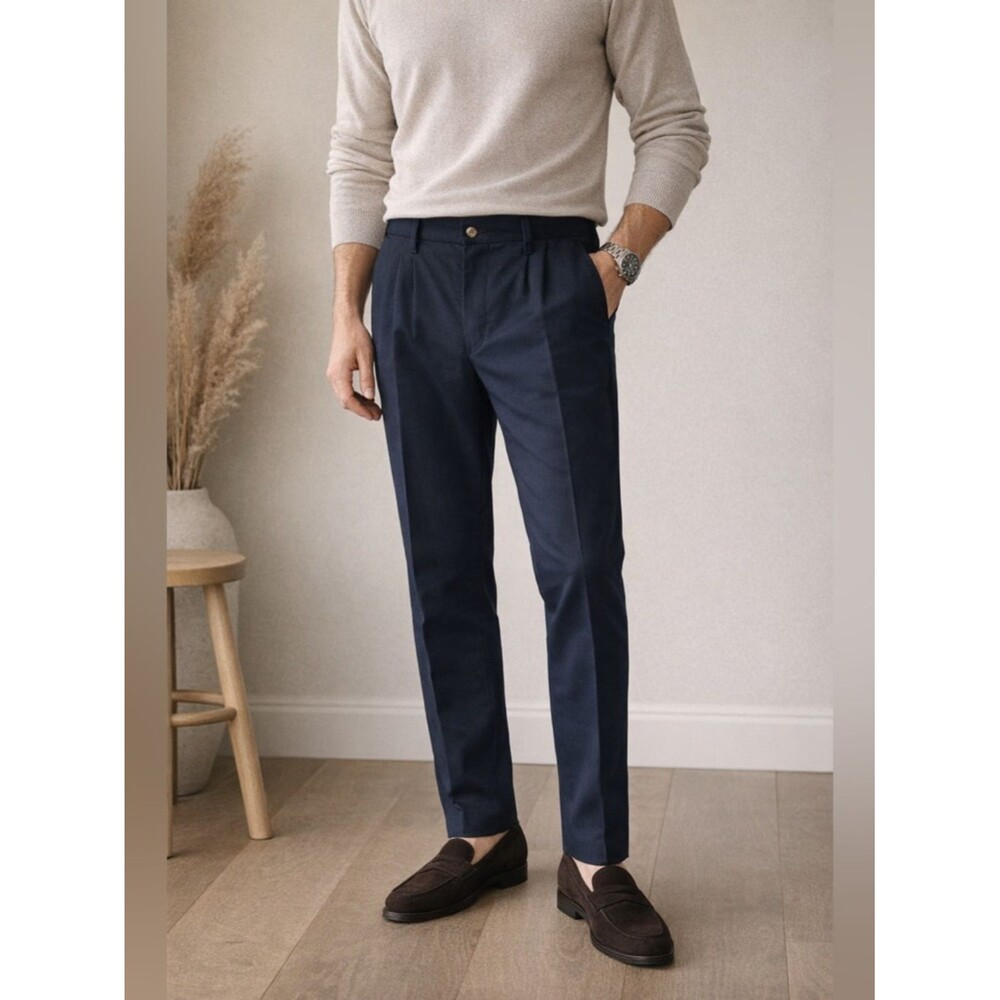 Vintage Men’s Navy Pleated Dress Pants 32x32‎ Poly Cotton Uniform Career Slacks